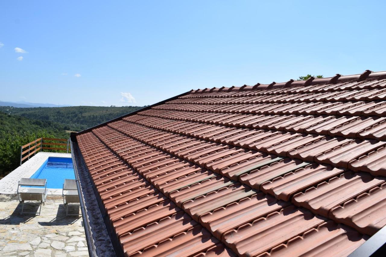 Kamena Oaza Stolac